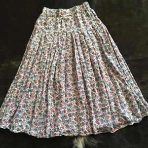 3 For $20, Floral Skirt, Size:10
